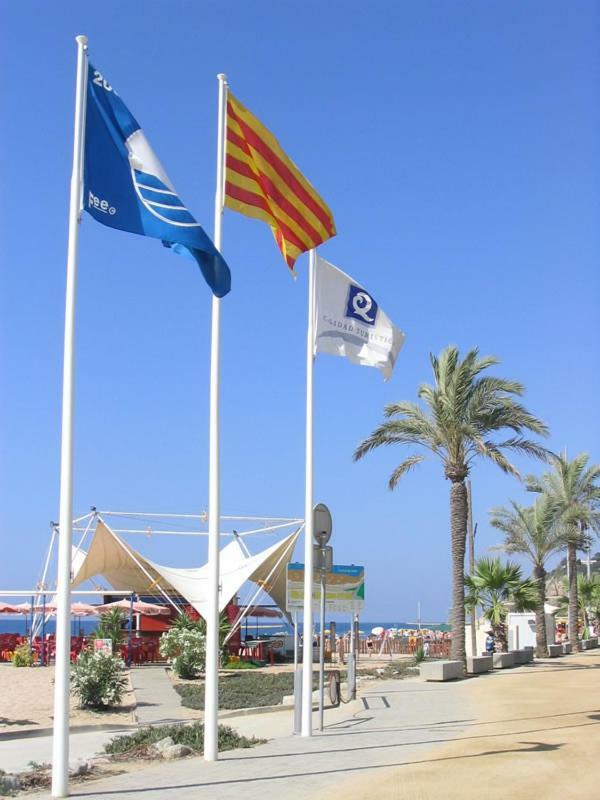 Calella De La Costa Apartment ภายนอก รูปภาพ