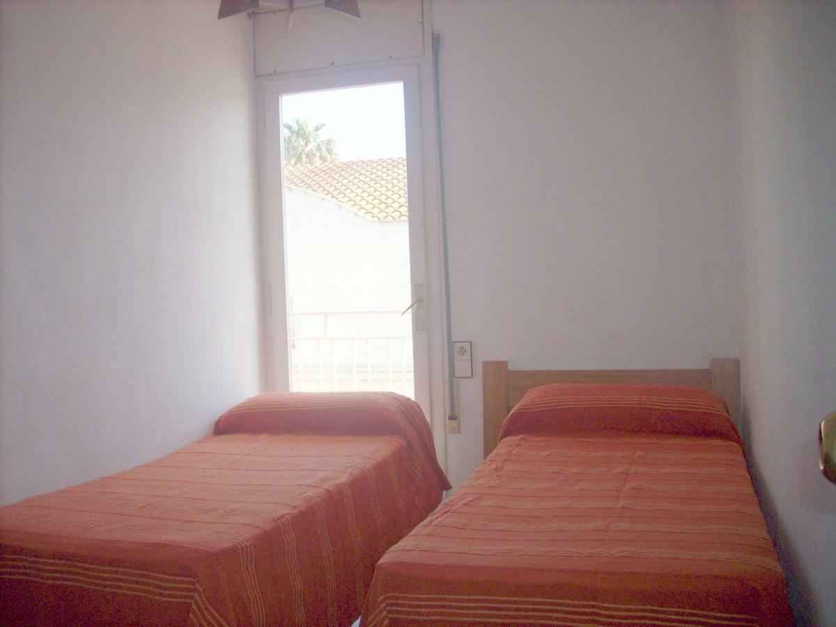 Calella De La Costa Apartment ภายนอก รูปภาพ